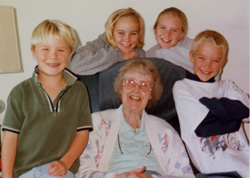 Dorothy with (Great)Grandchildren