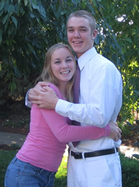 Melissa and Travis at Homecoming '06
